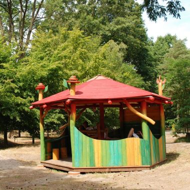 Geniet van je pic-nic in onze gezellige paviljoenen.